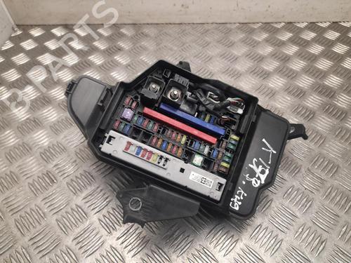 Used Fuse box Fuse box 37570771 37570771