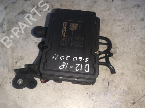Used ABS pump VOLVO S60 II (134) T5 (253 hp) 28926945