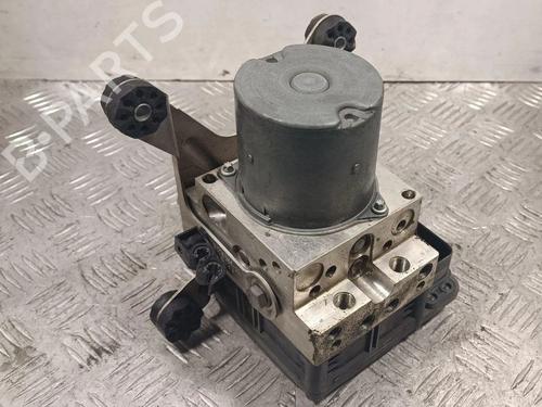 Used ABS pump BMW 5 (F10) 535 i (306 hp) 28941216