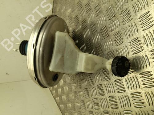 Used Brake master cylinder MERCEDES-BENZ B-CLASS Sports Tourer (W247) B 180 (247.084) (136 hp) 28927399