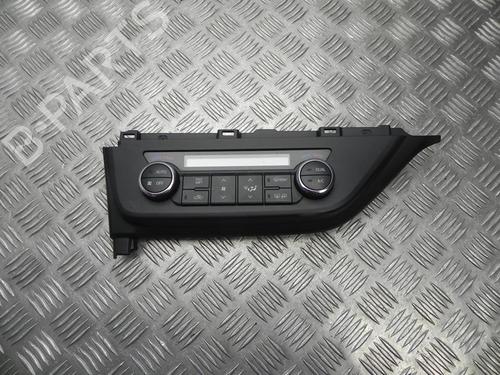 Used Climate control Climate control 37546481 37546481