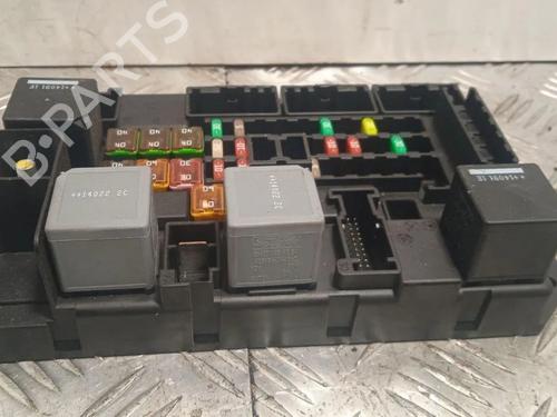 Used Fuse box JAGUAR XJ (X351) 5.0 SCV8 (510 hp) 28932001