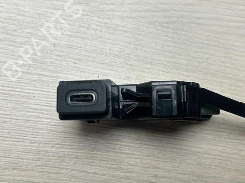 Used Control unit Control unit VW PASSAT B8 (3G2, CB2) 1.5 TSI (150 hp) 40554739 40554739