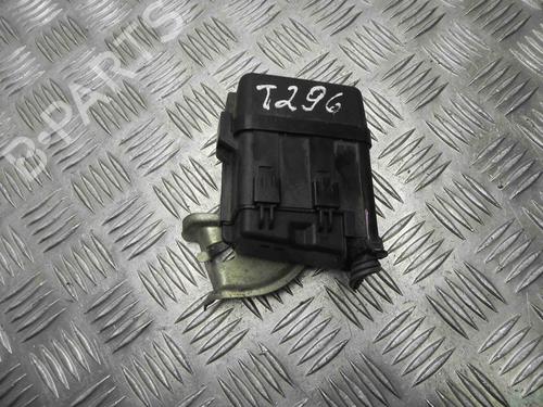 Used Fuse box Fuse box TOYOTA AURIS Estate (_E18_) 1.4 D-4D (NDE180_) (90 hp) 28910385 28910385