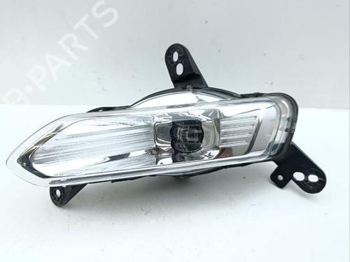 Used Left front fog light Left front fog light 38996965 38996965