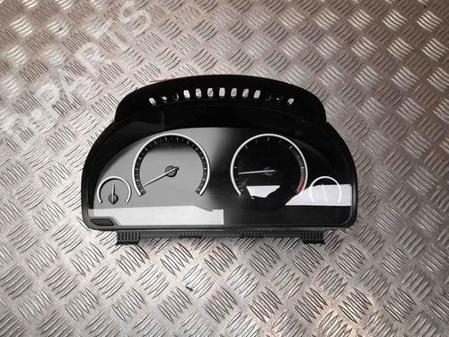 Used Instrument cluster BMW 5 Touring (F11) 520 d (190 hp) 28922696