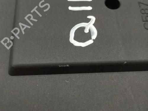 Fuse box JAGUAR F-TYPE Coupe (X152) 5.0 SCV8 R AWD | BP32213938E1