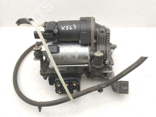 Used Suspension compressor MERCEDES-BENZ M-CLASS (W166) ML 63 AMG 4-matic (166.074) (558 hp) 28941357