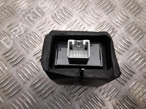 Electronic sensor LAND ROVER RANGE ROVER VELAR (L560) 3.0 D300 SDV6 4x4 | BP37552581M84 - Image 2