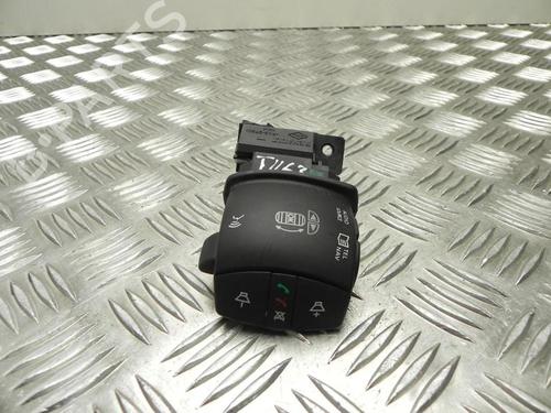 Commandes au volant Commandes au volant 37577658 37577658