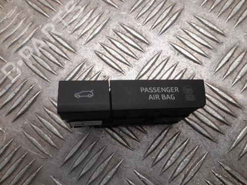 Used Switch SEAT ATECA (KH7, KHP) 1.5 TSI (150 hp) 28928589