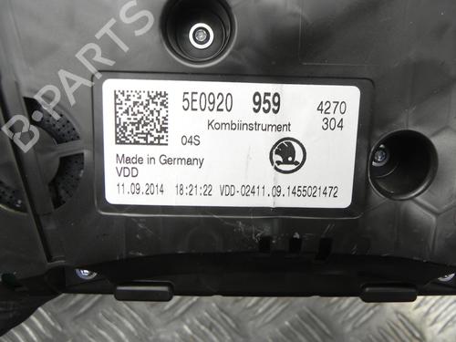 Instrument cluster SKODA OCTAVIA III Combi (5E5, 5E6) 2.0 TDI | BP28947895C47 