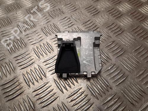 camera-mercedes-benz-gl-class-x166-2012-2013-2014-2015-37553175 main image