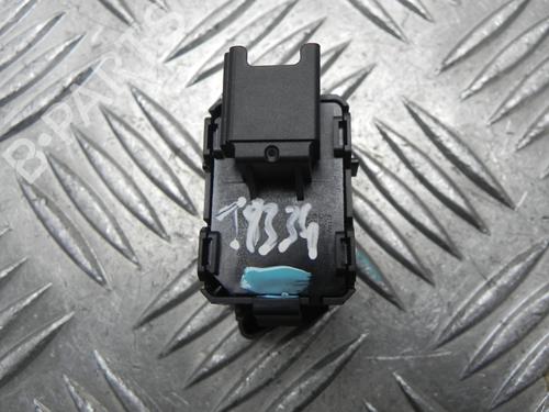 Switch BMW 2 Gran Tourer (F46) 220 i | BP28942063I30 