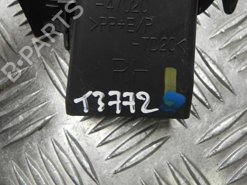 Air vent TOYOTA PRIUS (_W3_) 1.8 Hybrid (ZVW3_) | BP28914431I21 