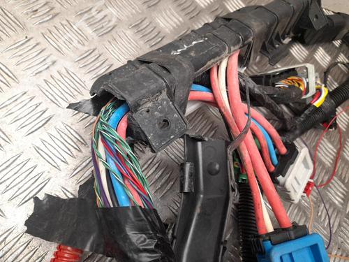 Wiring harness TESLA MODEL Y (5YJY) Long Range All-wheel Drive | BP37568872E16 - Image 7