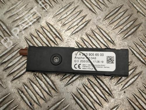 Antenne/Base Antenne/Base MERCEDES-BENZ GLE (V167) GLE 300 d 4-matic (167.119) (245 hp) 37544141 37544141