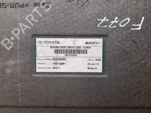 Luggage compartment floor TOYOTA AURIS (_E18_) 1.8 Hybrid (ZWE186_, ZWE186R) | BP28933304I33 