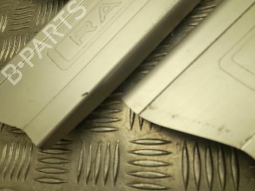 Step LAND ROVER RANGE ROVER IV (L405) 4.4 SDV8 4x4 | BP28945901C149 