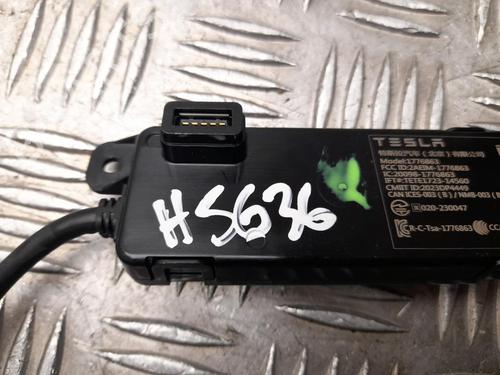 Switch TESLA MODEL 3 (5YJ3) EV Performance AWD | BP37568558I30 - Image 3