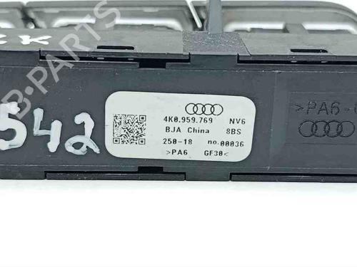Switch AUDI E-TRON (GEN) 50 quattro | BP28943476I30 