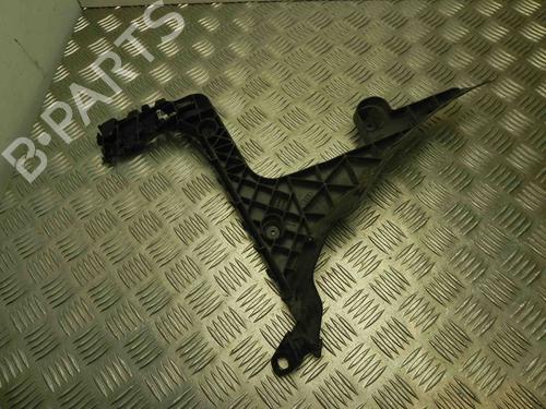 Bakfangerbrakett AUDI A3 Sportback (8PA) 1.8 TFSI (160 hp) 28936184