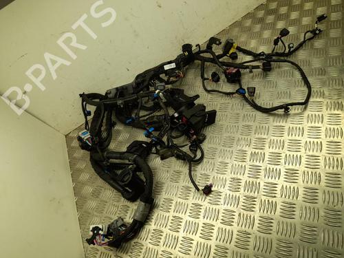 Used Wiring harness Wiring harness 37561786 37561786