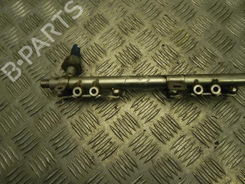 Used Injection rail NISSAN JUKE (F15) 1.2 DIG-T (115 hp) 28933368
