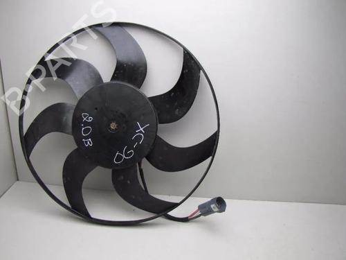 Used Radiator fan VOLVO XC90 II (256) D5 AWD (224 hp) 28912085