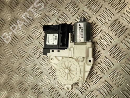 Used Left front window motor VW CADDY IV MPV (SAB, SAJ) 2.0 TDI (102 hp) 28944399