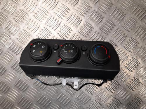 Used Climate control Climate control 37570185 37570185