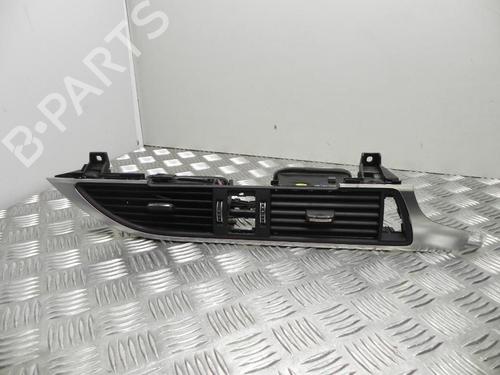 Used Air vent Air vent 37577986 37577986