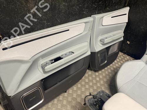 Seats set POLESTAR POLESTAR 4 EV All-wheel Drive | BP37571617C78 - Image 8
