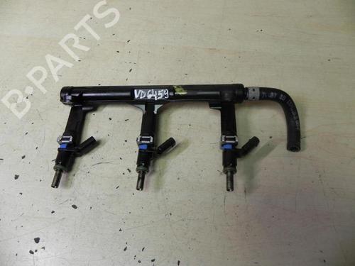 Used Injection rail Injection rail 37575927 37575927