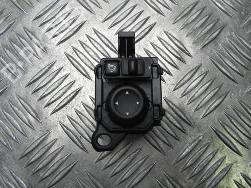 Used Switch NISSAN QASHQAI II (J11, J11_) 1.2 DIG-T (115 hp) 28945313