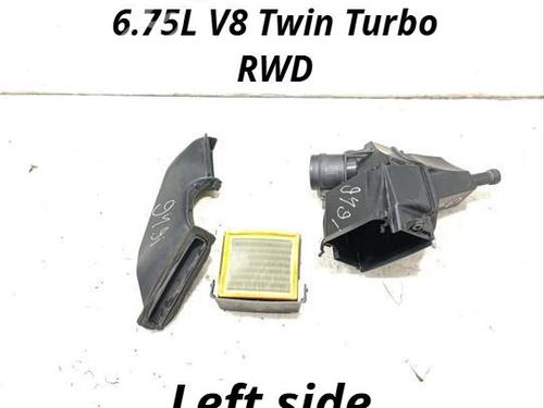 Used Air filter box Air filter box BENTLEY MULSANNE (3Y_) 6.8 (513 hp) 39520572 39520572