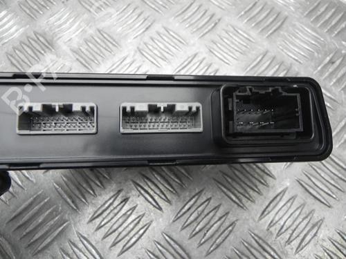 Electronic module TESLA MODEL S (5YJS) P85D AWD | BP37546810M83 - Image 2