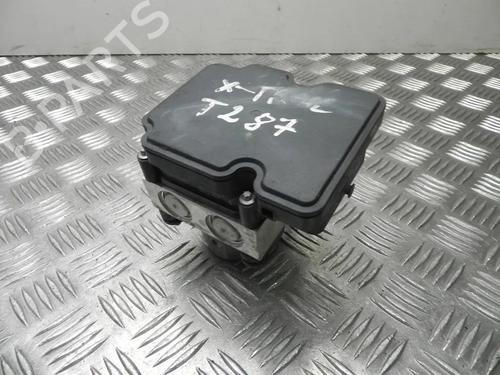 Used Electronic module Electronic module NISSAN X-TRAIL III (T32_, T32R, T32RR) 1.6 dCi ALL MODE 4x4-i (NT32) (130 hp) 28919531 28919531