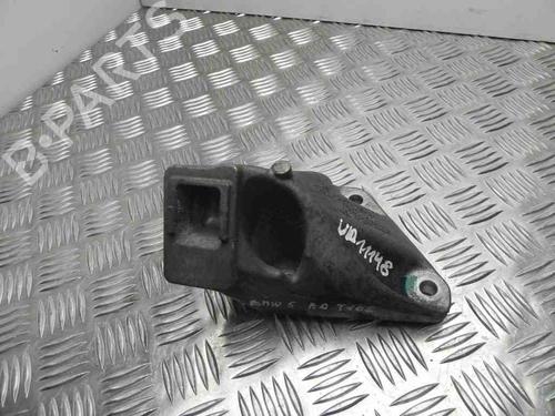 Używane Wspornik / Uchwyt BMW 5 (F10) 550 i xDrive (408 hp) 28918933