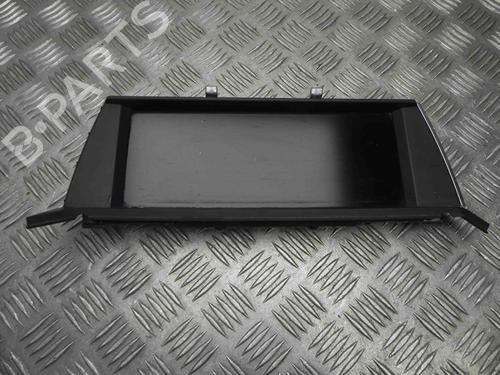 Used Display monitor BMW 5 Gran Turismo (F07) 530 d (245 hp) 28918223