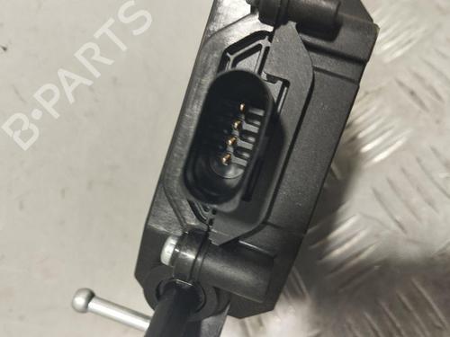 Tailgate lock MASERATI LEVANTE SUV (M161) 3.0 Q4 | BP28935208C101 