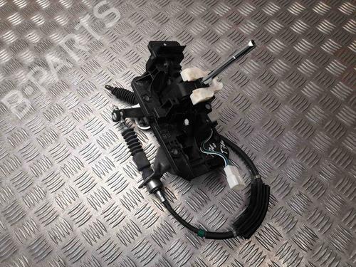 Used Gear lever SUBARU XV (_GP_) 2.0 D AWD (GPD) (147 hp) 28930026