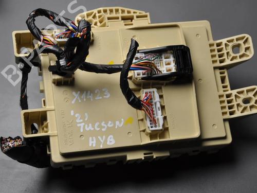 Fuse box HYUNDAI TUCSON (NX4E, NX4A) 1.6 T-GDi Hybrid | BP28915474E1 - Image 3