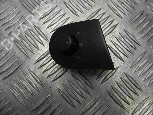 Used Switch VW SHARAN (7M8, 7M9, 7M6) 2.0 TDI (140 hp) 28911016