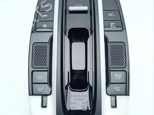 Used Interior roof light Interior roof light PORSCHE PANAMERA (971) 4.0 Turbo S E-Hybrid (97AFH1, 97BFH1) (680 hp) 33984913 33984913
