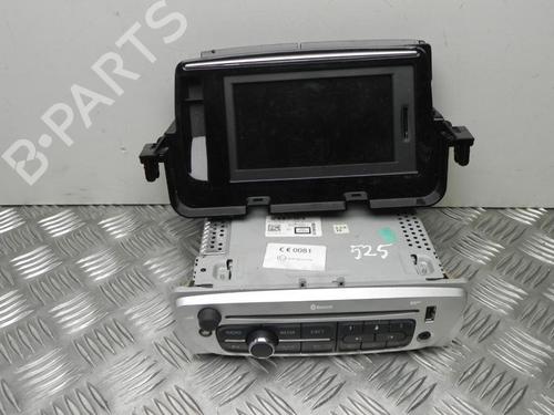 Used Electronic module RENAULT MEGANE III Grandtour (KZ0/1) 1.6 16V (KZ0H) (101 hp) 28930647