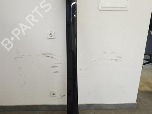 Venstre sidekjole Venstre sidekjole BMW 1 (F70) 120 d Mild-Hybrid (163 hp) 39700801 39700801