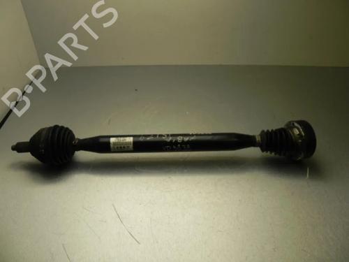 Used Right front driveshaft VW POLO IV (9N_, 9A_) 1.2 (54 hp) 28915574