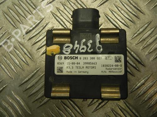 Electronic module TESLA MODEL S (5YJS) P85D AWD | BP37581398M83 - Image 2