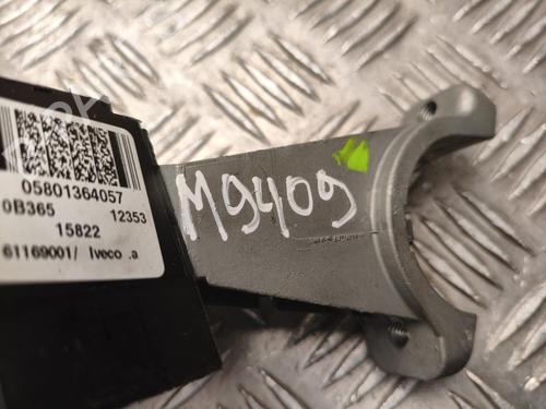 Ignition barrel IVECO DAILY VI Van 33S16, 35S16, 35C16, 38S16, 40C16, 42S16, 50C16 | BP38182738M48 - Image 3